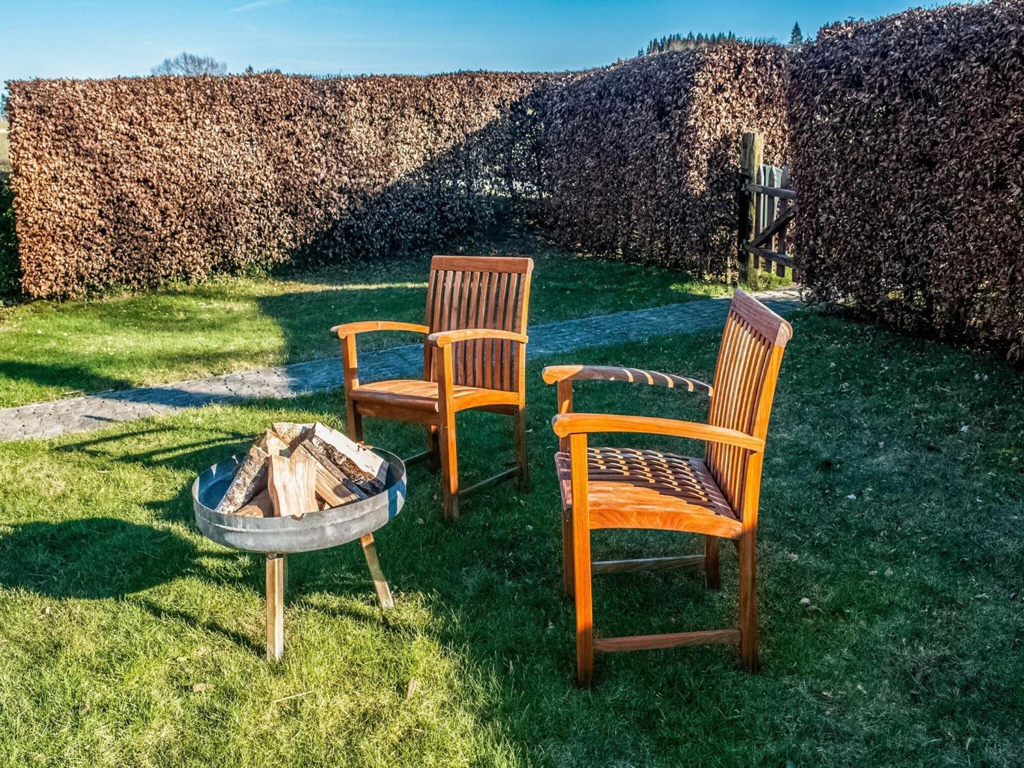 Pretty Farmhouse In Houffalize With Courtyard Bagian luar foto